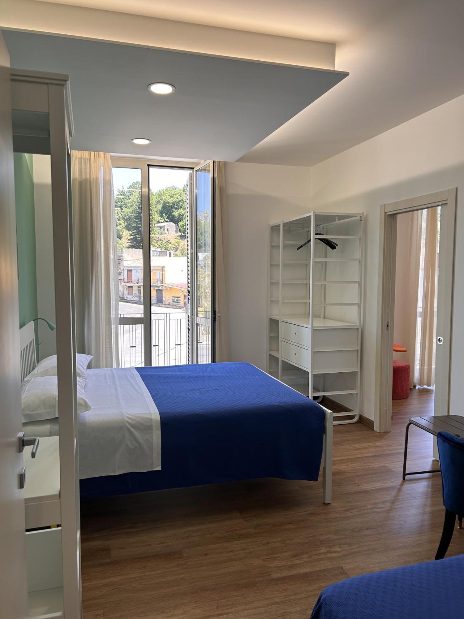La Casa Di Matilde Hotell Barcellona-Pozzo di Gotto Eksteriør bilde